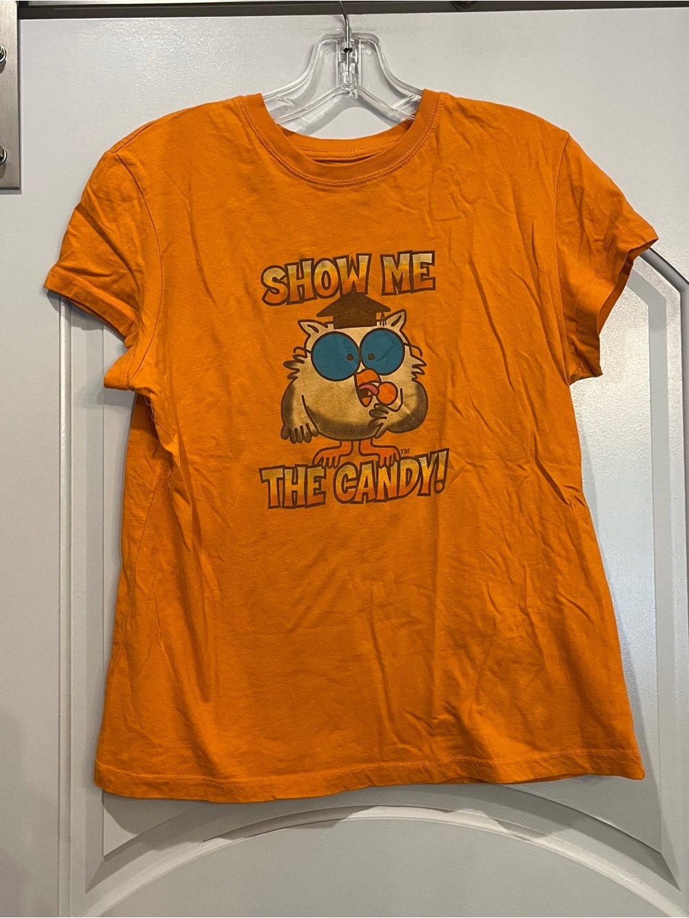 Vintage Y2K style Orange Tootsie Pop owl graphic Tee.